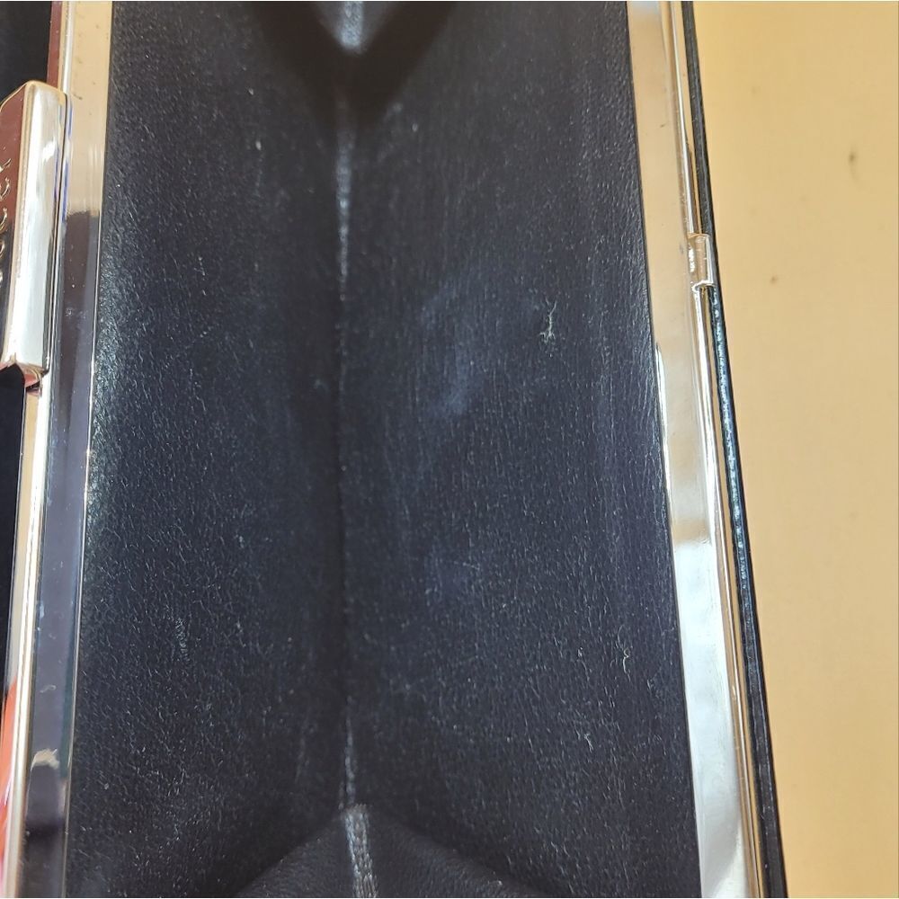 Authentic Gucci Clutch on Chain - Picture 12 of 13